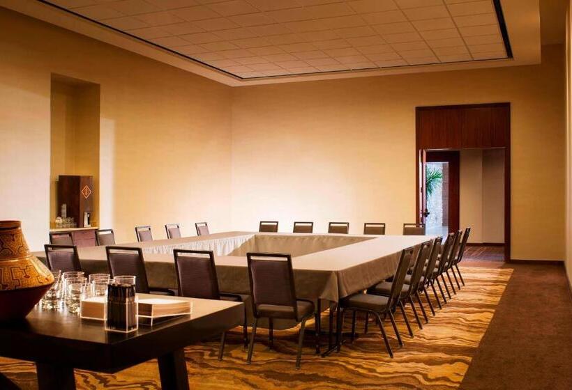 هتل The Westin Kierland Resort & Spa