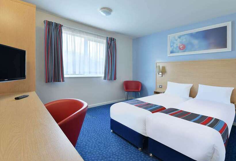בית מלון כפרי Travelodge EM Airport M1 Donington Park