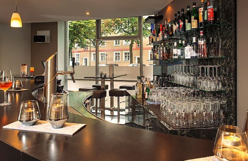 Fotos del hotel Victor S Residenz Berlin Tegel:  21