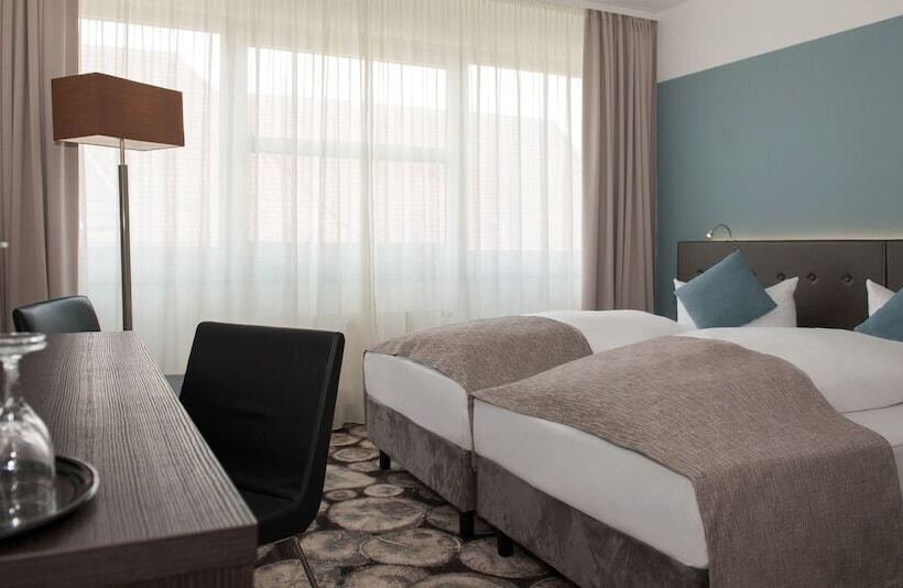 Fotos del hotel Victor S Residenz Berlin Tegel:  3