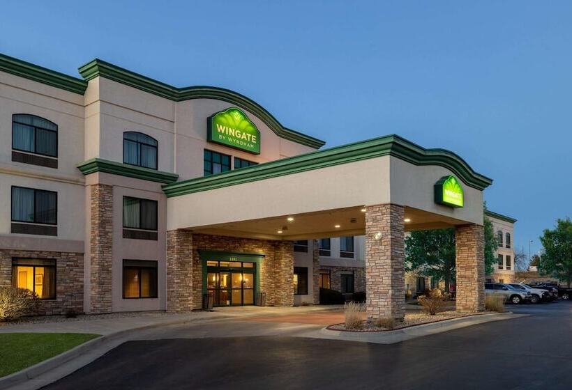 هتل Wingate By Wyndham Gillette Near Camplex