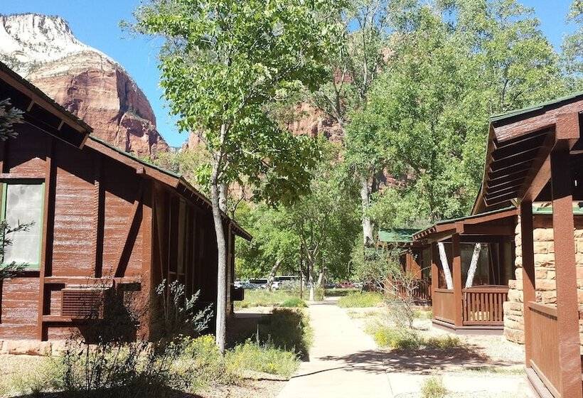 هتل Zion Lodge   Inside The Park
