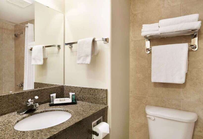 مُتل Super 8 By Wyndham Edmonton International Airport