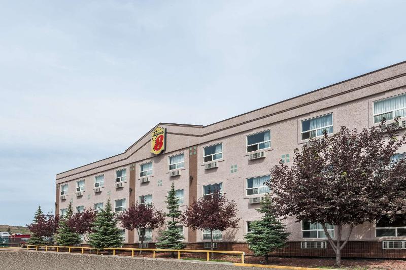 مُتل Super 8 By Wyndham Edmonton/west