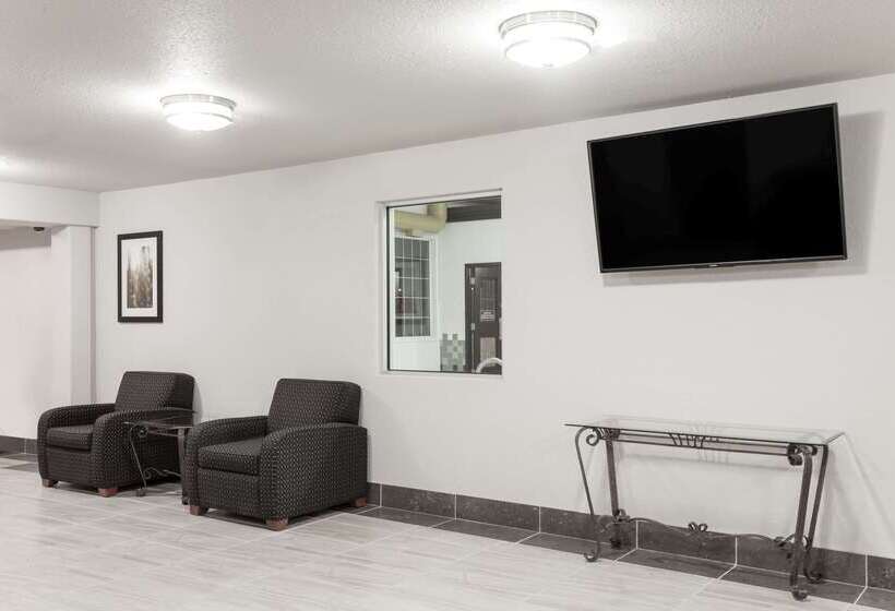 מוטל Super 8 By Wyndham Grande Prairie