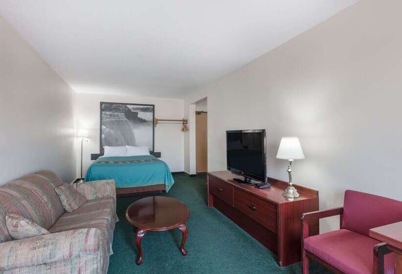 Motel Super 8 By Wyndham Moose Jaw Sk