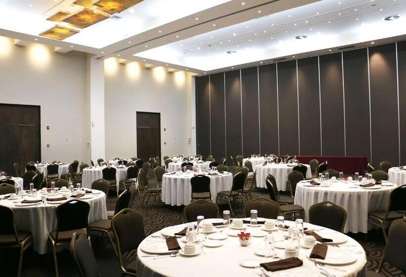 Radisson Poliforum Plaza Hotel Leon