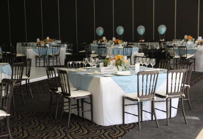 Radisson Poliforum Plaza Hotel Leon
