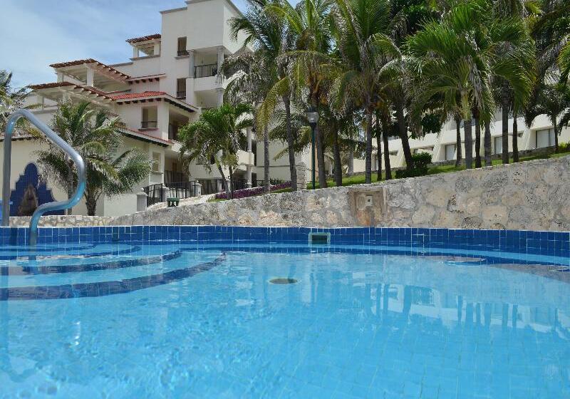 استراحتگاه Grand Park Royal Cancun - All Inclusive