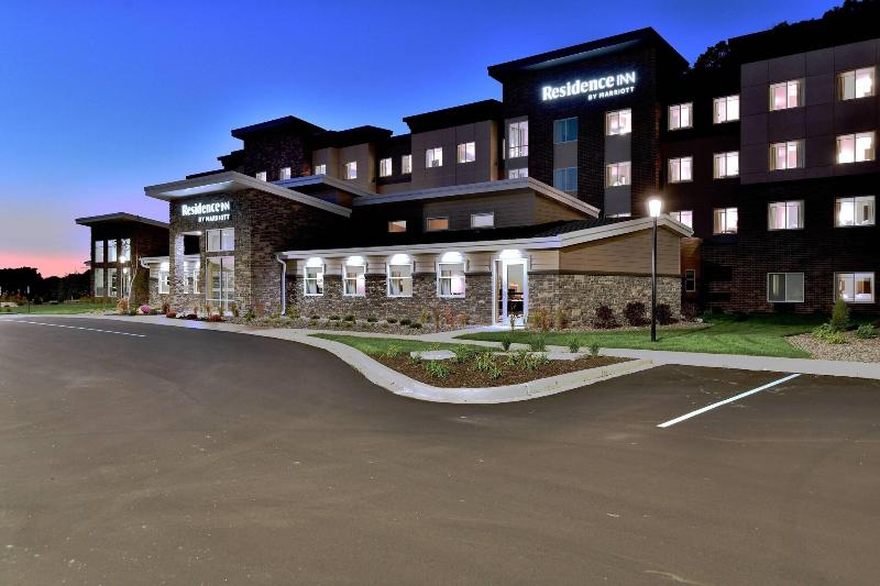 هتل Residence Inn By Marriott Eau Claire