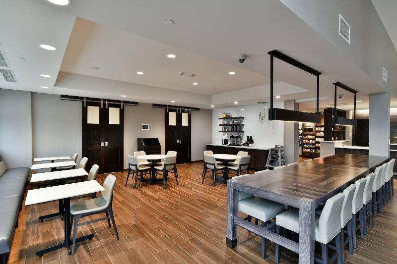هتل Residence Inn By Marriott Eau Claire