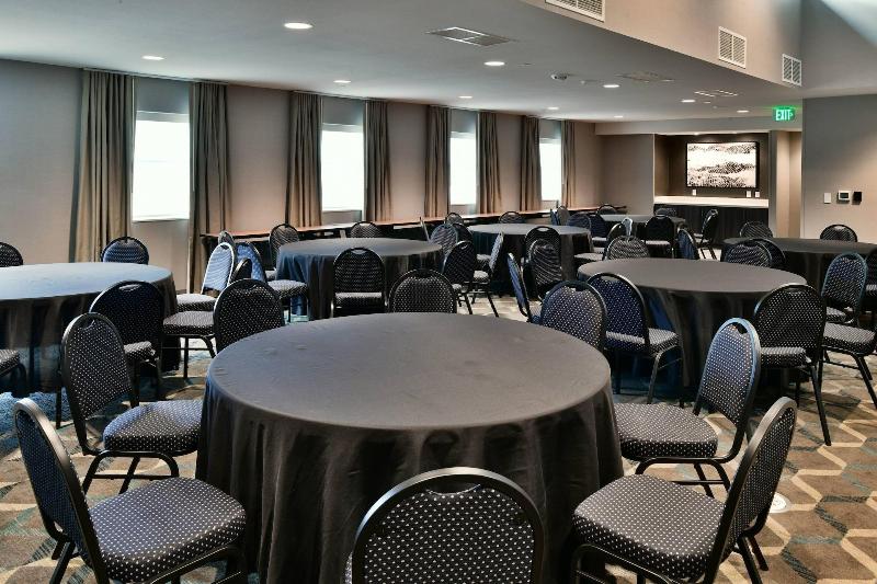 هتل Residence Inn By Marriott Eau Claire