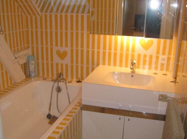 مبيت وإفطار Chambres Privatives Chez L Habitant