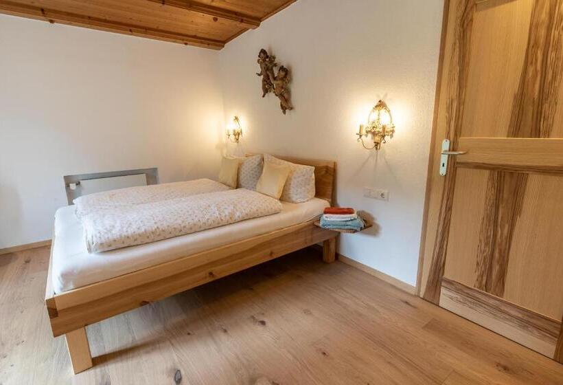 ベッドアンドブレックファースト Gästehaus Neu Am Passionstheater