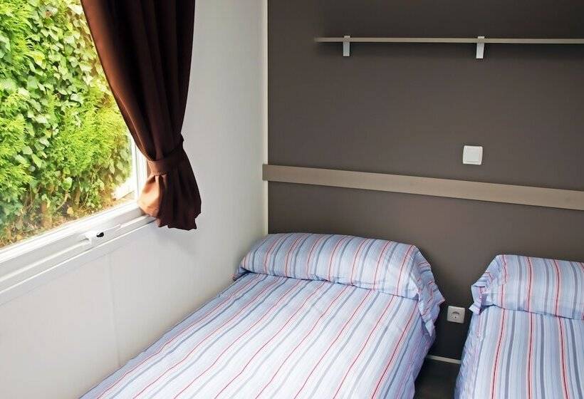 هتل Camping Las Gaviotas