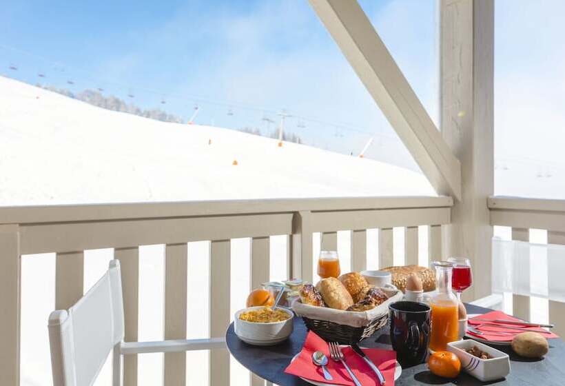 ホテル Hôtel Club Mmv Plagne 2000