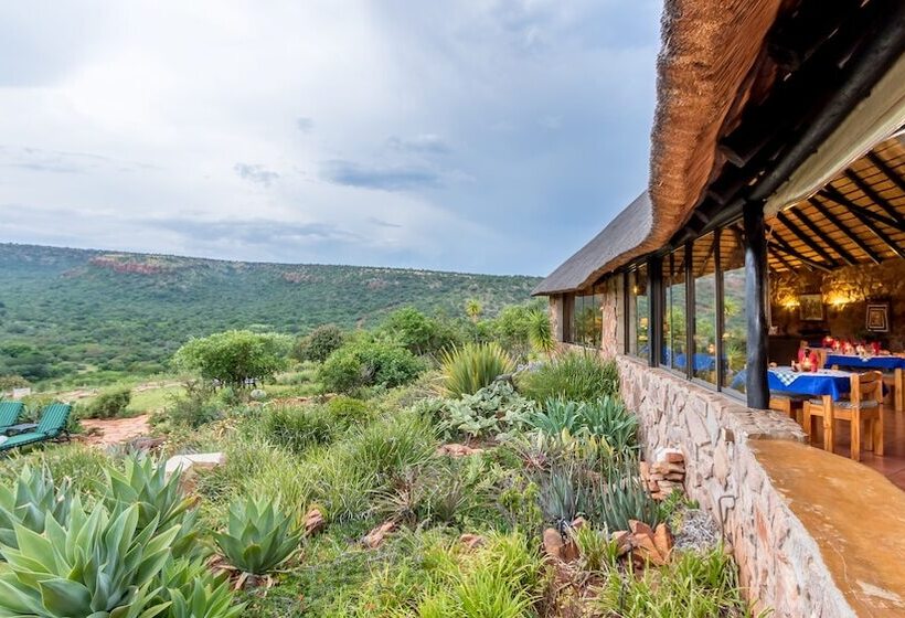 בית מלון כפרי Iketla Lodge