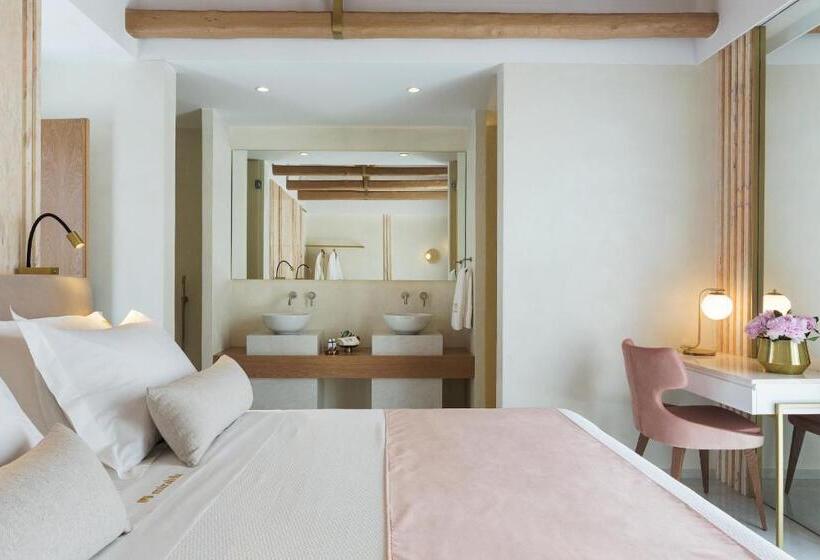 هتل Mirabile Luxury Suites