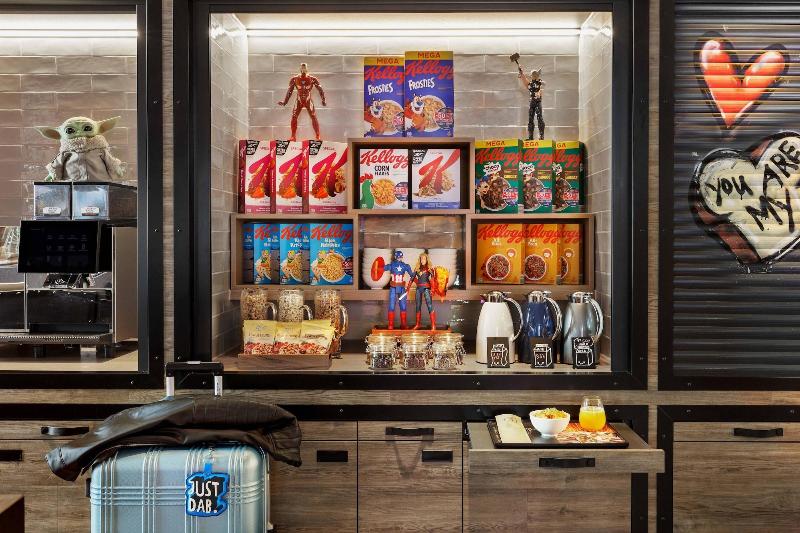 בית מלון כפרי Moxy Bern Expo