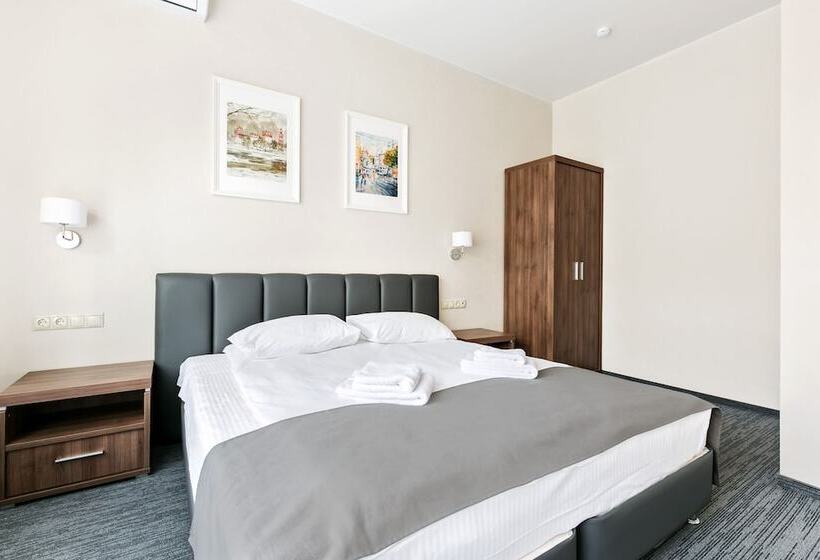 בית מלון כפרי Pyatnitskaya