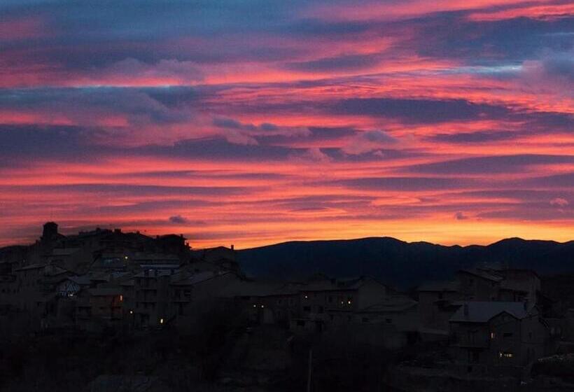 L Hotelet D Estamariu Cal Teixidor