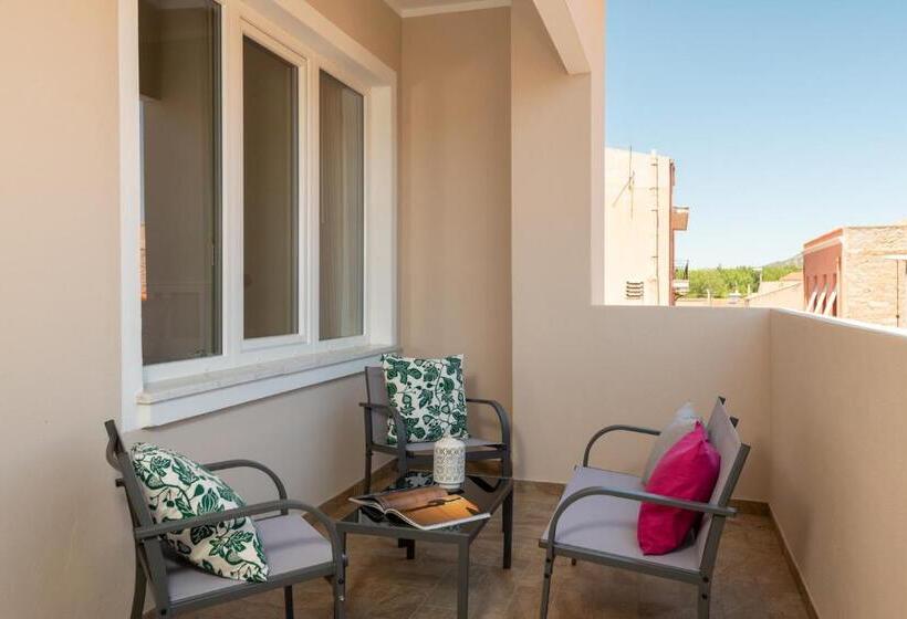 پانسیون Altre Guest House