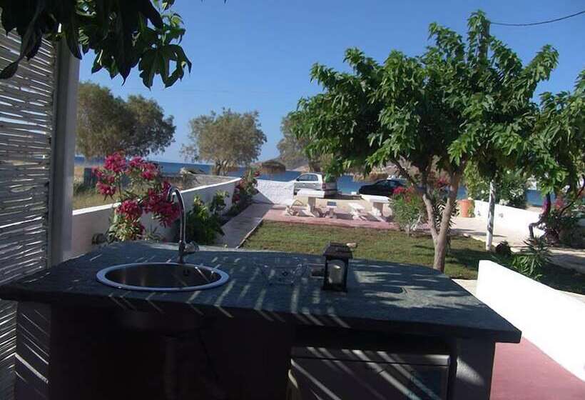 بنسيون Avlomonasbeach – Adults Only