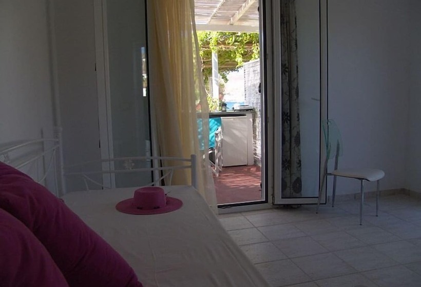 بنسيون Avlomonasbeach – Adults Only