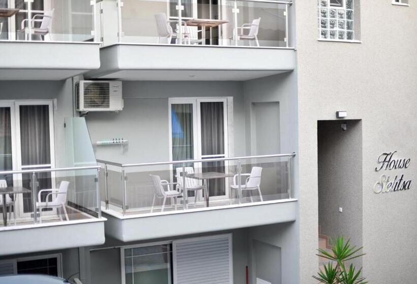 بنسيون House Sartios