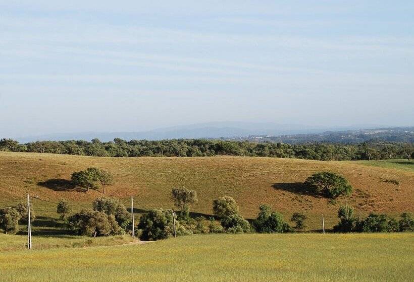 Serene Cottage In Sao Luis With Barbecue
