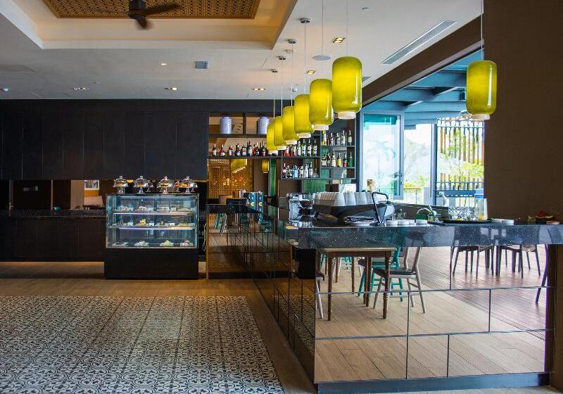 酒店 Angsana Teluk Bahang, Penang