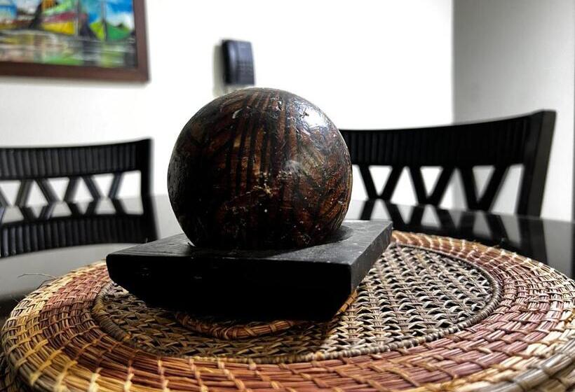 هتل Boston Superior