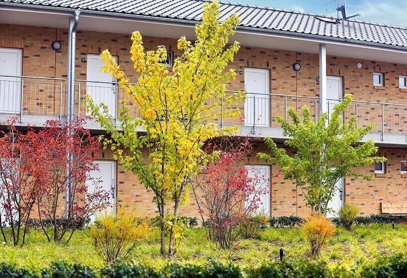 צימר Prima Inn Hotel & Hof Neuruppin   Digitales & Rezeptionsloses Motel