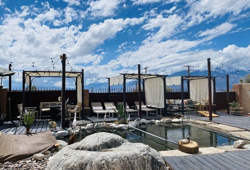 هتل Mi Kasa Hot Springs 420,adults Only, Clothing Optional