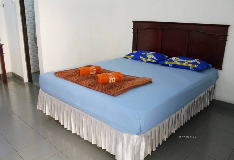 هتل Rajawali Mitra Reddoorz