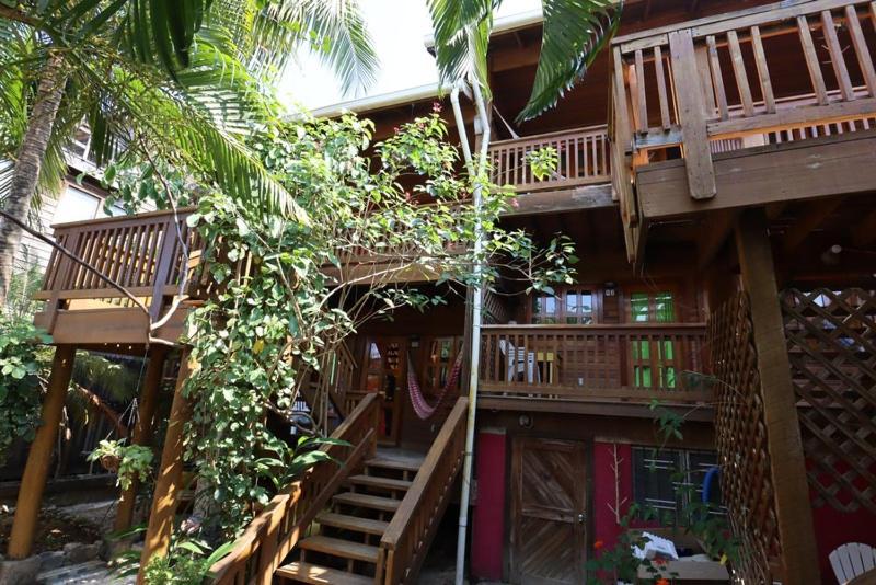 استراحتگاه Seabreeze Inn