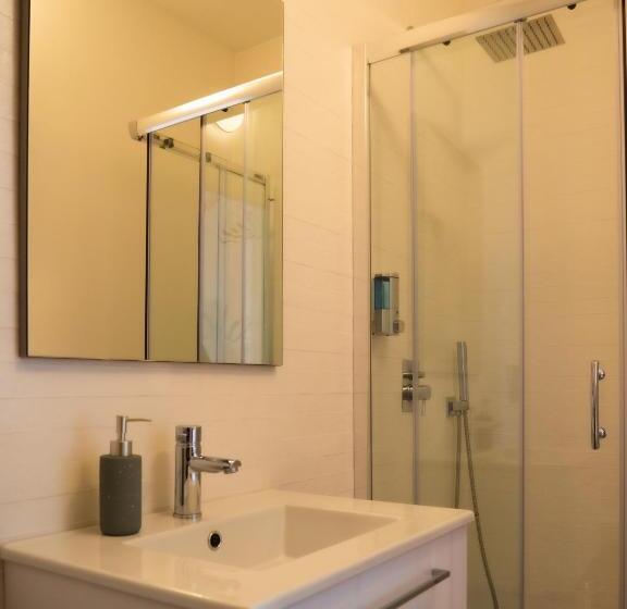 هاستل Guest House Stories