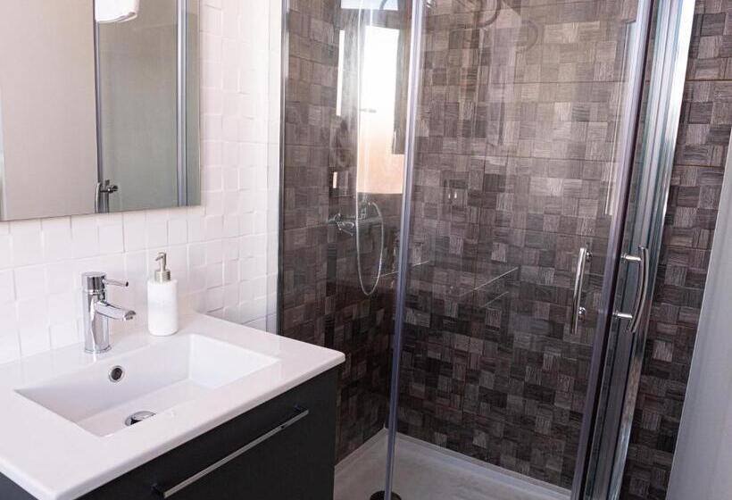 هاستل Guest House Stories