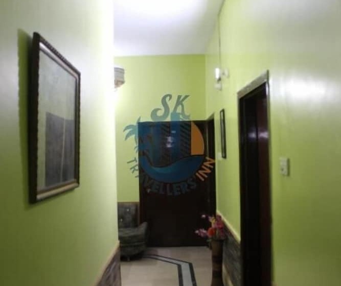فندق صغير Sk Travellers  Inn