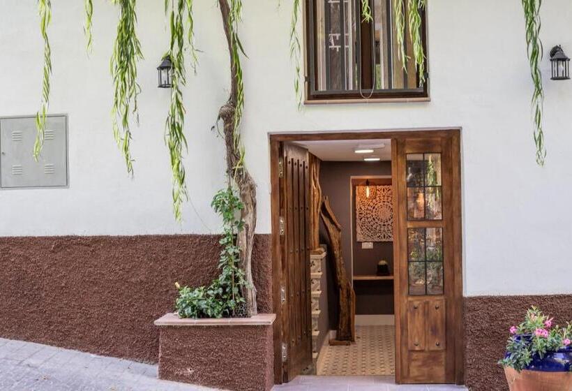 Casa Paseo Del Sauce