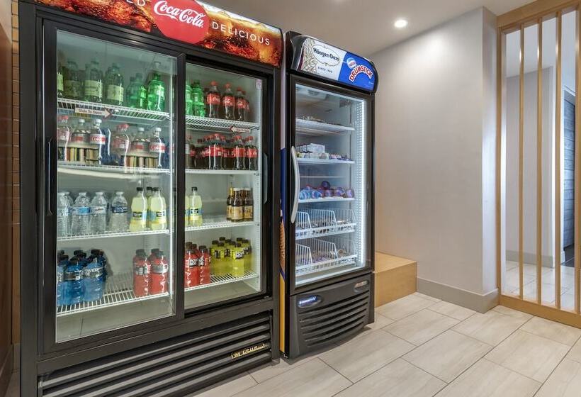 ホテル Holiday Inn Express & Suites   Lancaster   Mount Joy, An Ihg