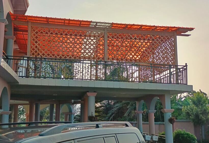 هتل Osaah Bema Lodge