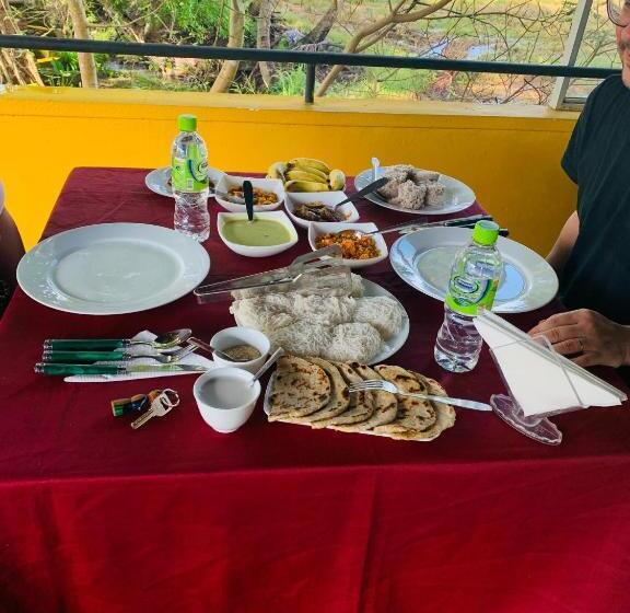 בית מלון כפרי Sethway Village