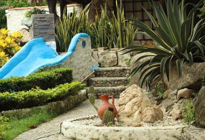 هتل Villa Cata