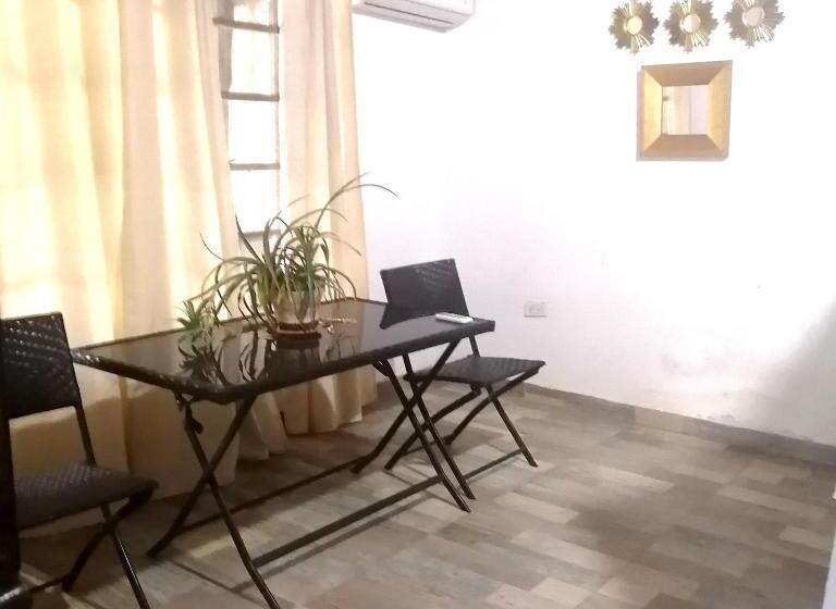 هتل Villa Cata