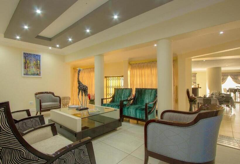 פנסיון Royal Hills Lodge And Spa