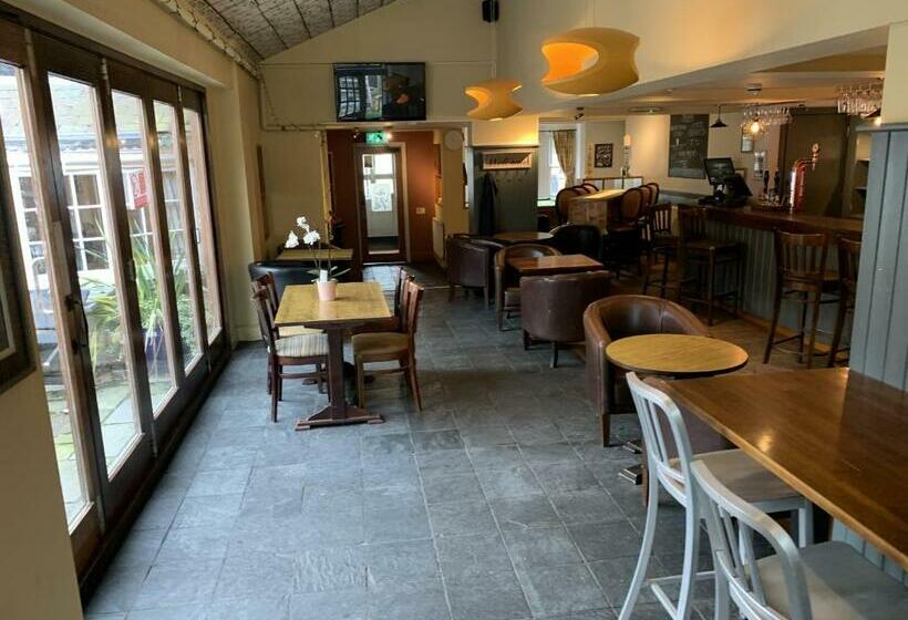 Bed and Breakfast George And Dragon