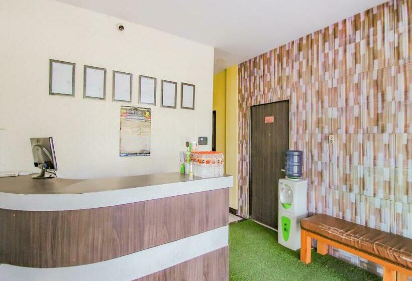 호텔 Spot On 90259 Apollo Inn