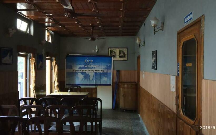 酒店 Bhandari Annexe