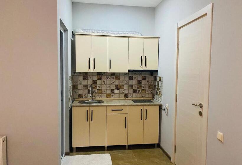 هتل Kobuleti 728